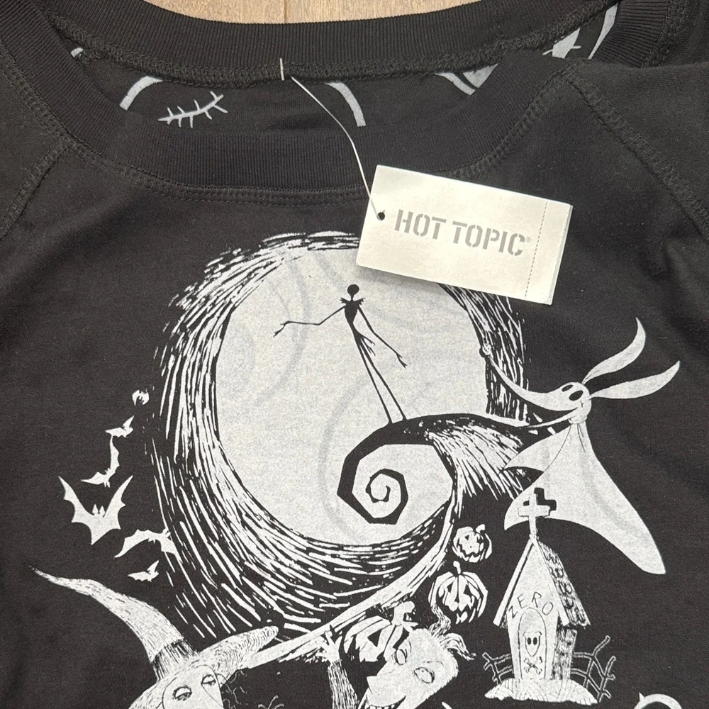NWT Disney Nightmare Before Christmas Reversible Sweatshirt L Jack Skellington
